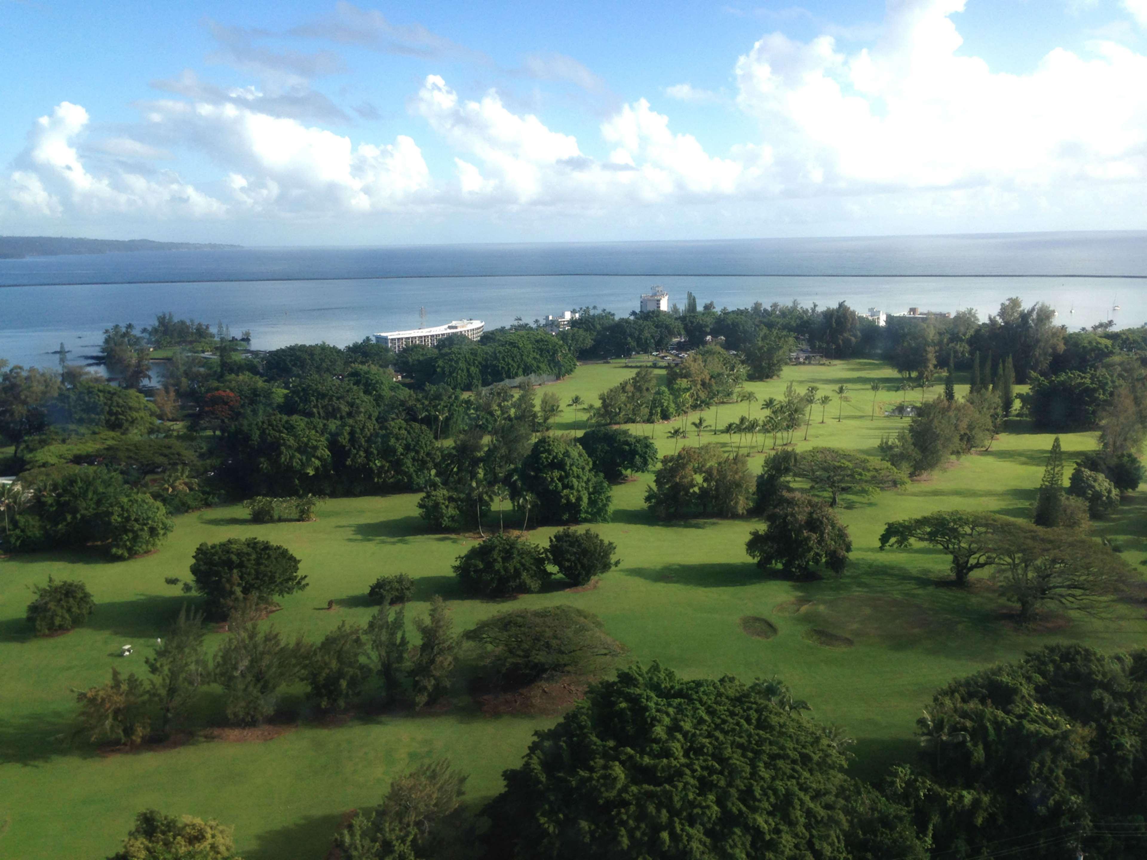 Grand Naniloa Hotel, A Doubletree By Hilton Hilo Exterior photo